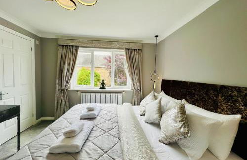 Luxury Homely Stay Near City Centre With Parking - Foto 36