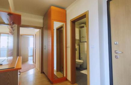 Kruge - 3 bedroom apartment & private garage - Photo 31