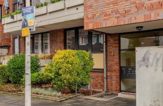 Zentrales City Apartment EDEN - 1 Min zum HBF - Ideal für Trips nach Köln, Düsseldorf, Wuppertal, Messe - Balkon, Küche, 2 Zimmer, Renoviert 2025 - Foto 8