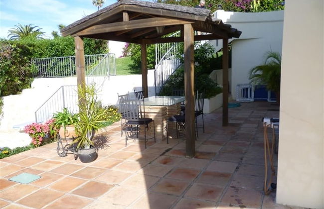 Villa Near Beach In Marbella - Photo 24