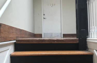 Open & Bright - 5 min drive to TIAA Bank field - Photo 16