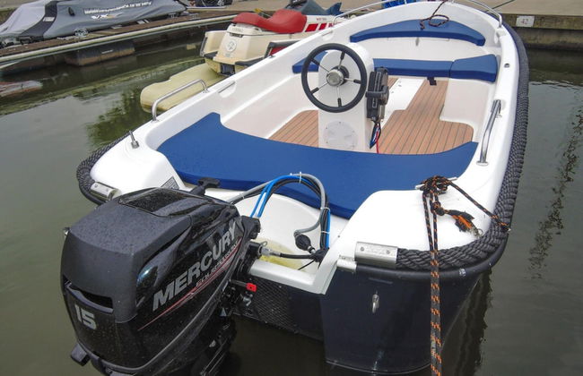 Houseboat in Kamien Pomorski With a Terrace - Photo 15