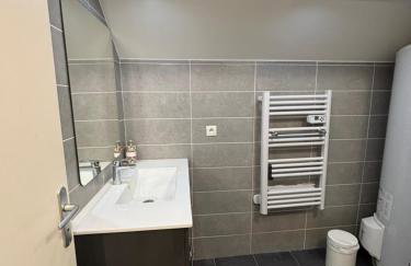 Appartement spacieux et élégant - Foto 9