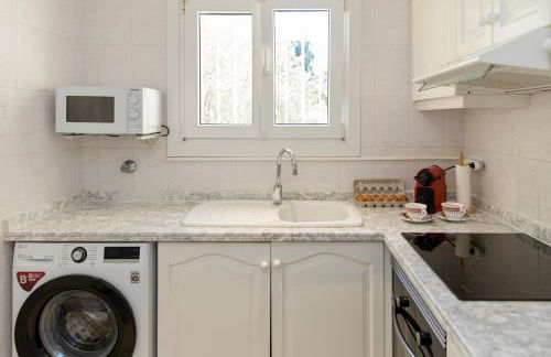 The Alou Villa 1 - Jacuzzi - BBQ - Garden - Pool - Foto 25