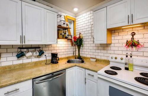 Delta Junction Rental with Shared Pool and Hot Tub! - Foto 8