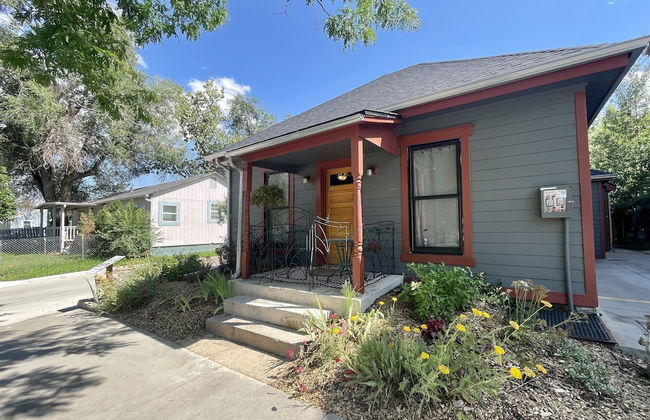 Lavish Retreat in Old Town - Walk Everywhere! - Foto 28