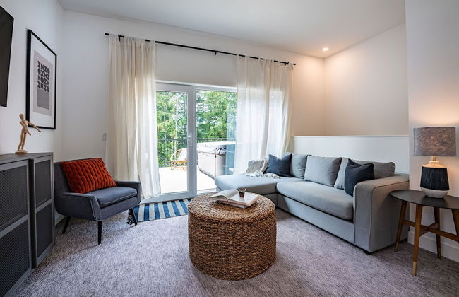 Revelation Retreat by Revelstoke Vacations - Foto 19