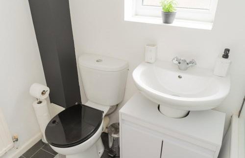 Contractors-Relocation-Free Parking-M5 Junction2 - Foto 20