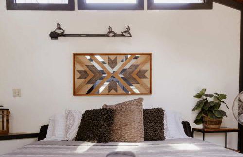 Bluffview on the River with a hot tub sauna pool table and more - Foto 23