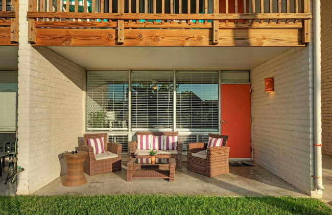 Beach Boardwalk Access Pool + Remodeled Interior Tropical Haven by Avantstay - Photo 39