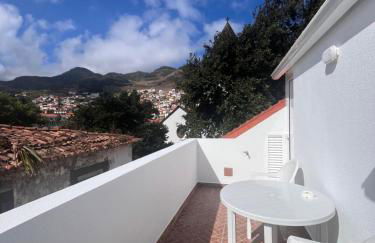 Machico Village Apartment - Terrace and private parking - Foto 1
