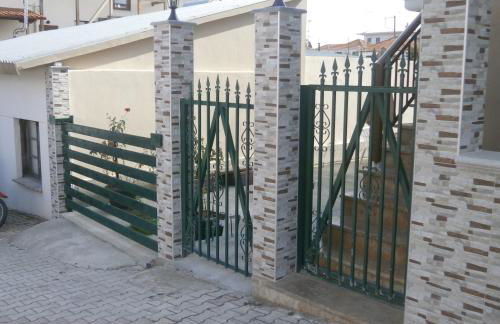 Daniela Apartments - Photo 17