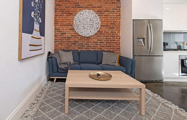 Lovely 2BR Home in Norwood - Foto 8