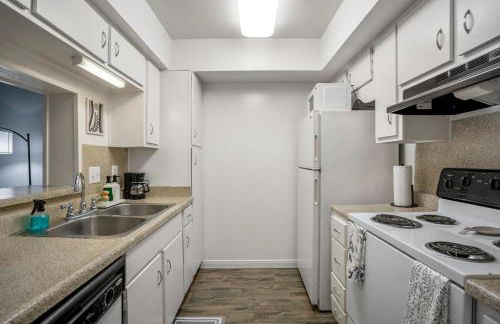 Towne Plaza Apartments #114 in the Galleria Area - Foto 4