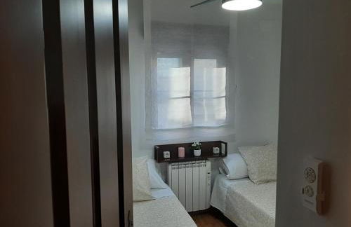 Casa con patio y chimenea en Piedralaves - Photo 24