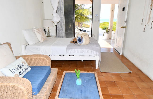 Arena y Mar Beachfront House, El Cuyo by The Spot Rentals - Foto 9