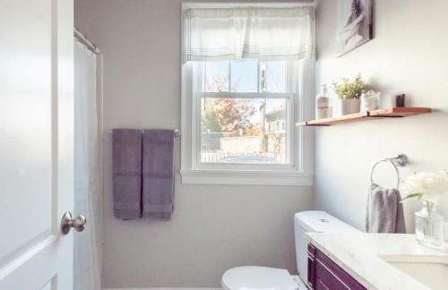 Jennifer's Modern Federal Hill Apt w Private Deck - Foto 17