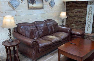 Treasured Moments Tiny Cabin Cottage - Foto 2