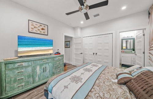 PCB Beach Paradise, Steps to SAND, Sleeps 8 - Foto 47