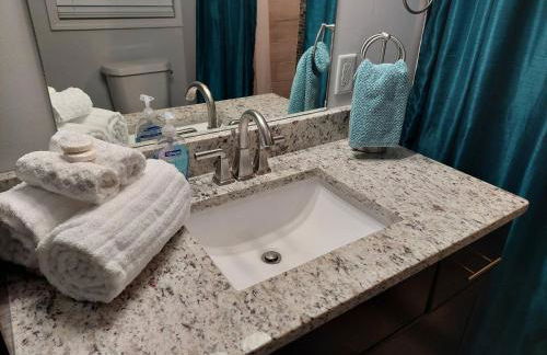 Welcoming 4BR Vacation Home in West End Atlanta - Foto 14