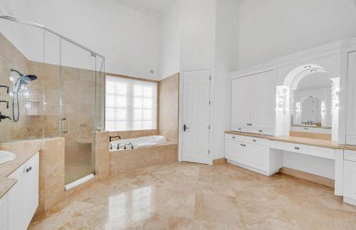 Waterfront Luxury Villa Heated Pool with Afternoon Sun Coral Key - Foto 19