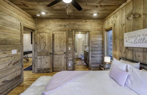 Modern Rustic Cabin with Sprawling Views and Hot Tub - Foto 38