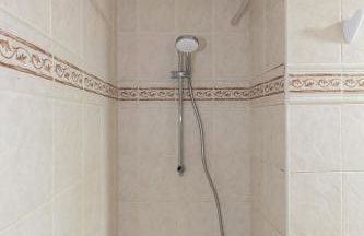 Palms & Pines Apartment, with a pool and marvellous sea view, 10 minutes to the beach - Foto 34