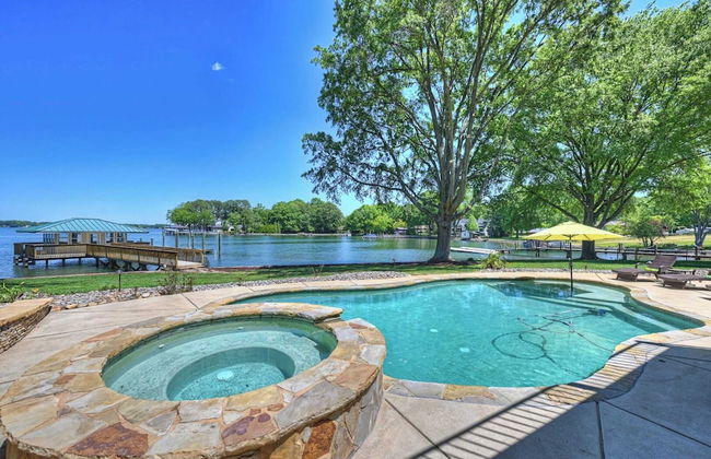 Water, Water Everywhere by Avantstay Pool + Dock - Foto 1