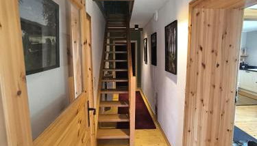 Natur und Wellness ''auf der Hardt'' -Jacuzzi- Sauna- Kinderausstattung- Alleinlage im Wald - Foto 2