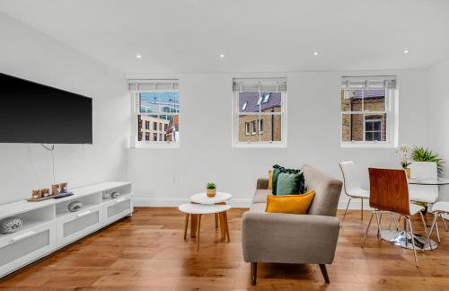 MySquare Vibrant and Sleek 2 Bed Apartment in Artillery Lane - Foto 2