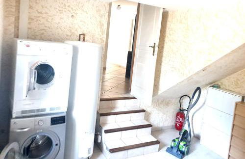 Spacieuse villa à Saint-Jean-du-Pin avec piscine privée - Foto 36