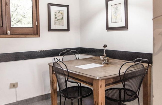 Bright Studio surrounded by trees - Photo 7