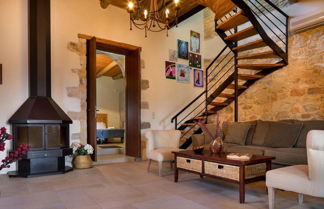 Cozy Holiday Home With Pool and Whirlpool in Maheri - Foto 17