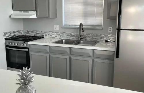 Lovely 2 bedroom unit with a hot tub Pet friendly - Foto 3