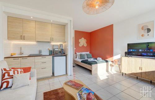 Beau Studio - Centre Ville - Wifi - Foto 8