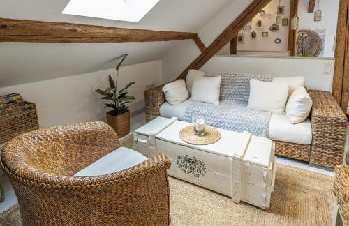 Les Logis du Printemps - Au p'tit Bonheur de Laura - Photo 3