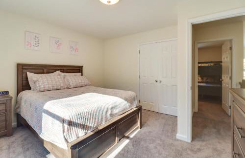 3 Mi to Kalahari Pocono Summit Home with Pool Table - Foto 18