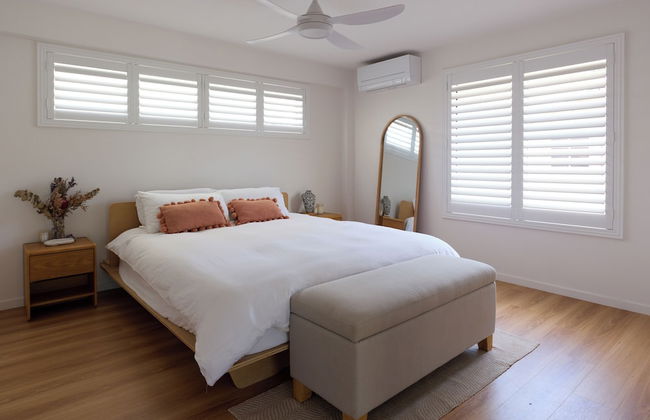 Tugun Retreat - 5BRM Home with Pool - Photo 8