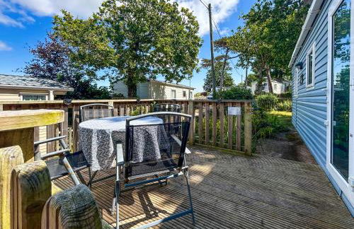 The Bolt Hole - Photo 2