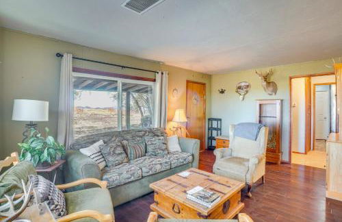 Mtn-View Gem on 20 Acres Patagonia Cabin Hideaway - Foto 7