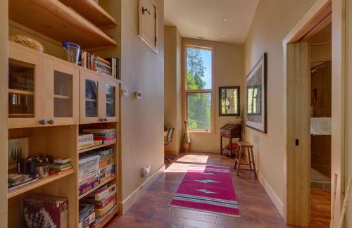 Fairway Favorite - Walk to Tahoe City Shops, Dining & Lake - Pet Friendly - Foto 12