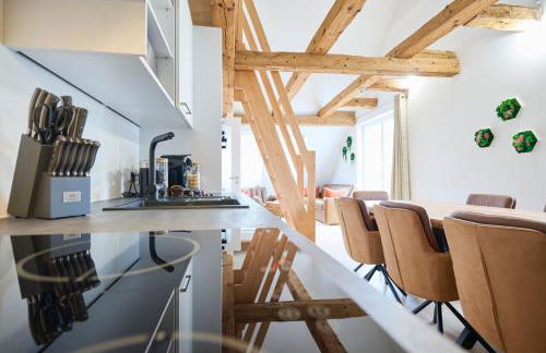 WOOD WORLD Luxury - Massage - Bergblick - Tranpolin- Parken - Foto 21