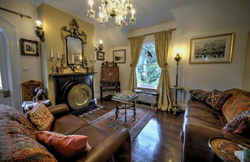 Beautiful period cottage, exceptional riverside location in the heart of Chester - Photo 15