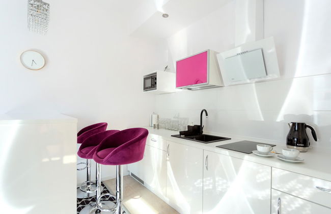 Vola Residence - Photo 22