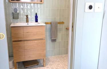 Sea View Villa with Huge Garden & Table Tennis - Foto 30