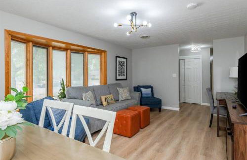 Sweet Magnolia - Newly Remodeled Ranch - Foto 7