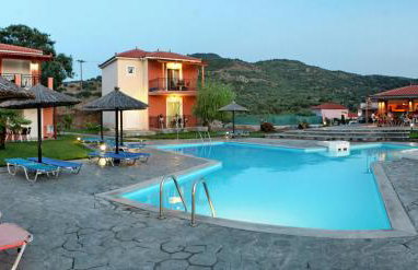 YAKINTHOS GARDEN - Foto 8