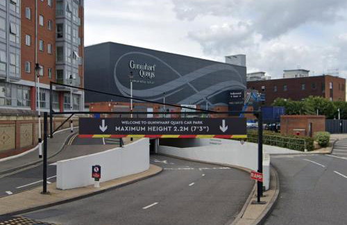 Modern studio apartment in Gunwharf - Foto 16