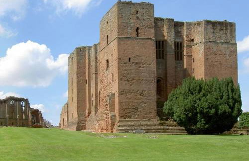 Sleeps 8, off-road parking for 3 cars, pet friendly, welcome hamper - Foto 13