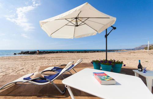 Amira Beach Villa by Le Dhome Sicily - Photo 19